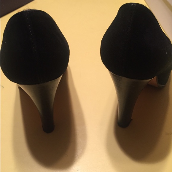 Michael Kors size 7 suede heels - Picture 4 of 7
